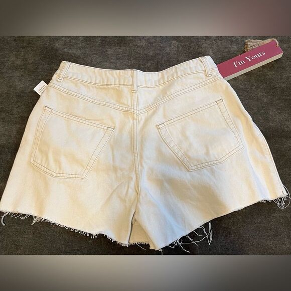 TOPSHOP A-Line Cream Denim Shorts Distressed Premium Denim Size US 8 NWT - Picture 3 of 6